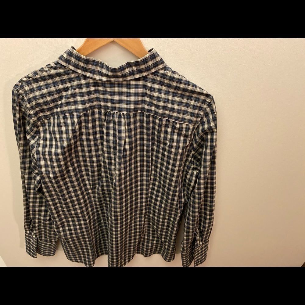 LANDS ‘END Button Down Blouse - Picture 9 of 9
